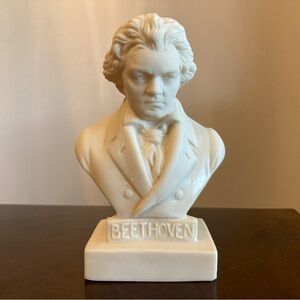Beethoven Bust Sculpture - Cream